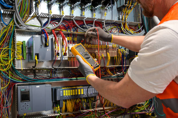 Best Licensed Electrician  in Borden, IN